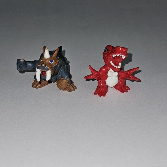 2 Digimon Figures Lot  Digital Monsters 1.5" Red Tyrannomon 1.75" Zudomon - Picture 10 of 13